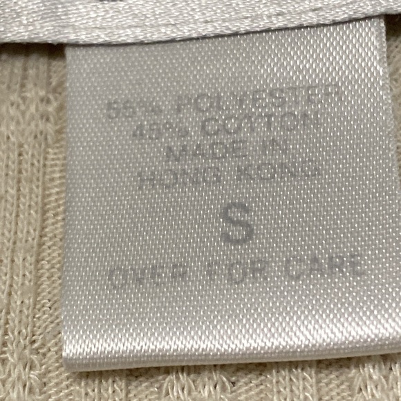 The Limited cream colored short sleeve top size Small - Picture 7 of 8